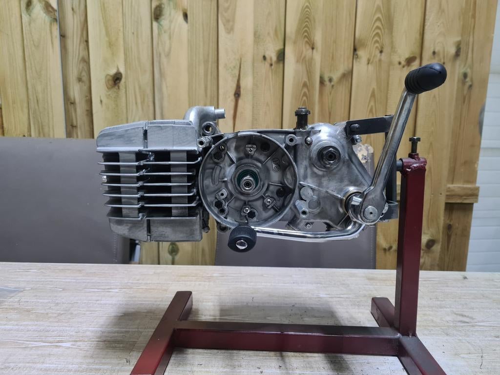 Geveriseerde kreidler 4 bak direct kickstarter als Nieuw, Rhenen, Van belzen scooters, Blok, Boslandweg 148