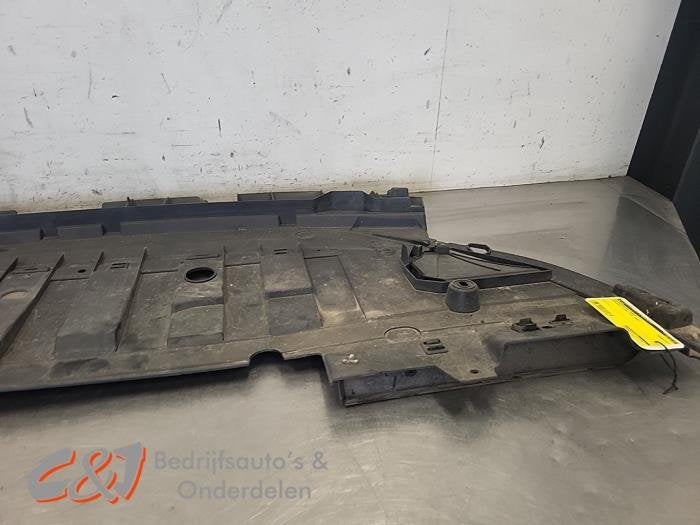 Beschermplaat bodem van een Mercedes Citan, Gebruikt, -, Ophalen of Verzenden, -
