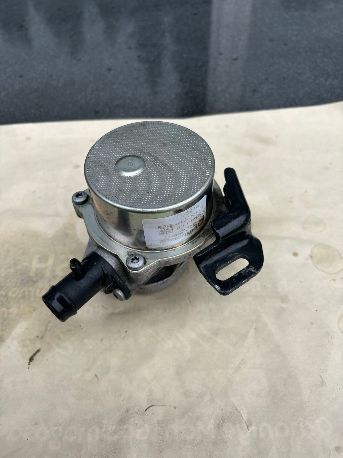 Pierburg vacuümpomp 146505272R voor Renault nissan mercedes, Auto-onderdelen, Ophalen, Gebruikt, Mercedes-Benz