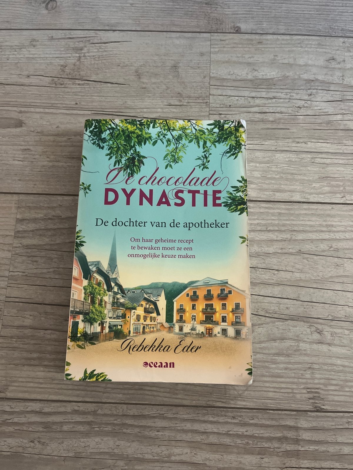 De Chocolade Dynastie - De dochter van de apotheker, Ophalen of Verzenden, Gelezen, Europa overig