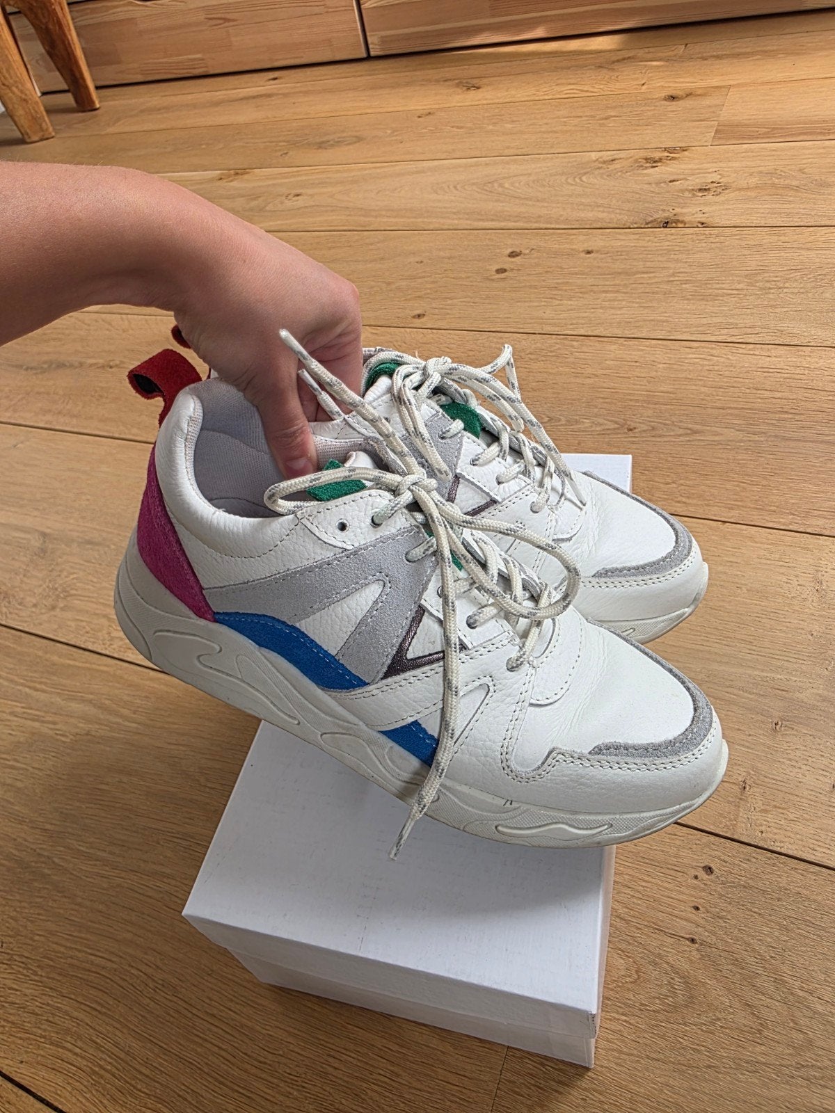 Juul & Belle sneakers, Kleding | Dames, Juul & Belle, Wit, Ophalen of Verzenden, Sneakers of Gympen