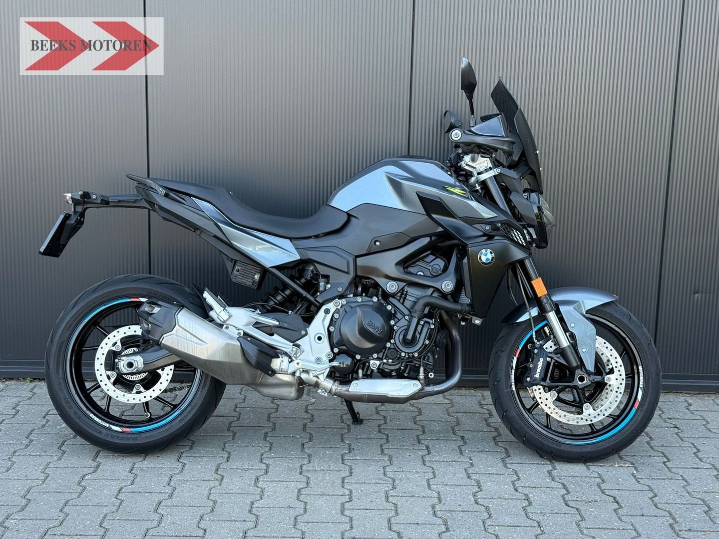 NIEUWSTAAT BMW F 900 R 2023 - 5,025 km. Bluestone Metallic, Motoren, Motoren | BMW, Motorrijbewijs A, Bedrijf, Onbekend, Meer dan 35 kW