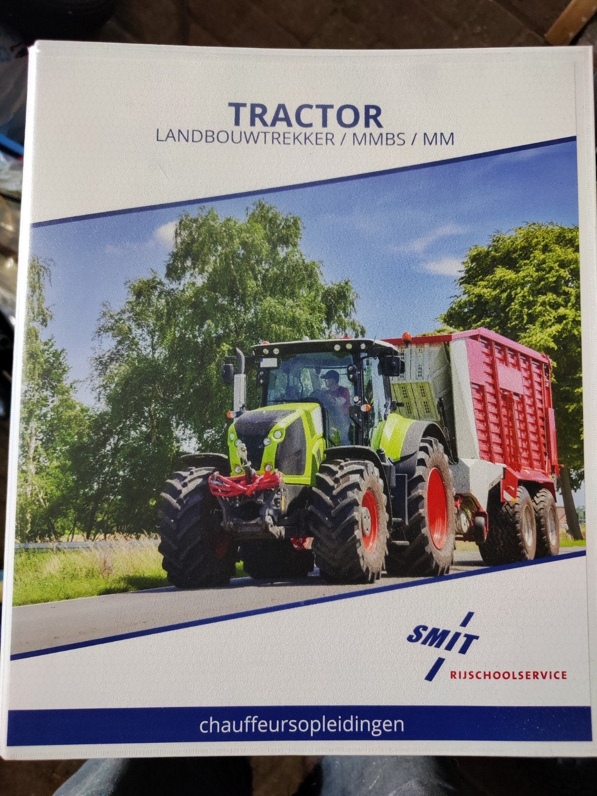Theorieboek Tractor Landbouwtrekker MMBS/MM, Ophalen of Verzenden, Zo goed als nieuw, Overige onderwerpen, Smit Rijschoolservice