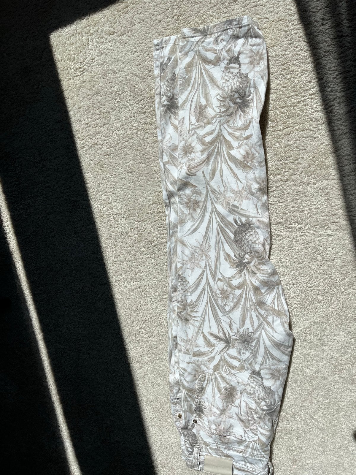 Cambio 7/8 Jeans met Ananasprint, Maat 38/40 (M), Wit, Ophalen of Verzenden, Zo goed als nieuw