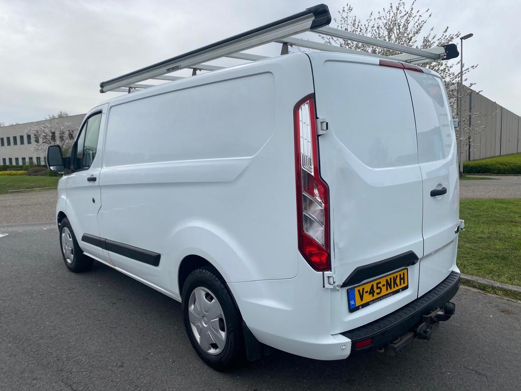 Ford TRANSIT CUSTOM | 2020 | 320 2.0 TDCI L1H2 Limited | Top, Voorwielaandrijving, 15 km/l, Euro 6, 4 cilinders