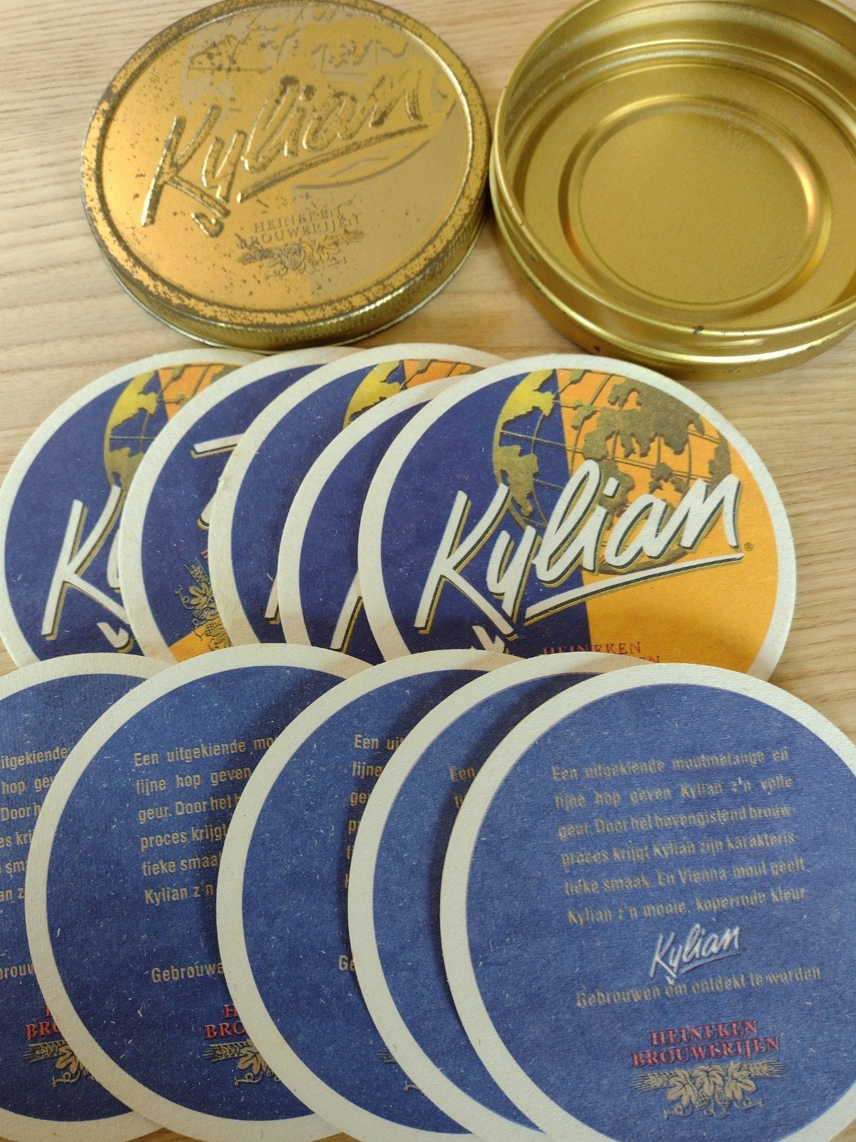 Vintage Kilian Heineken Brouwerijen bierviltjes in blik, Ophalen of Verzenden, Gebruikt, Viltje(s), Heineken