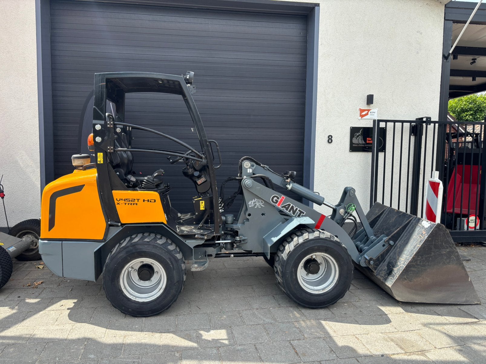 Giant 452 xtra hd, Ophalen of Verzenden, Wiellader of Shovel