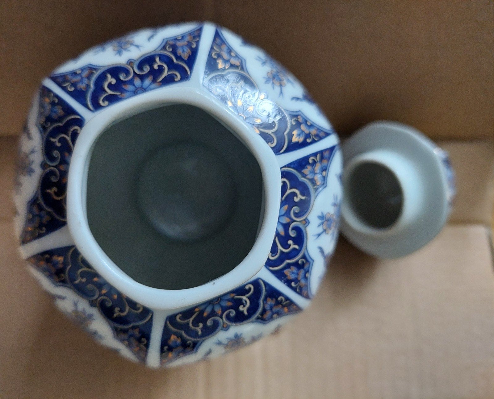 Prachtige Japanse Pauwen Gemberpot - Blauw en Goud, Antiek en Kunst, Antiek | Vazen, Ophalen of Verzenden