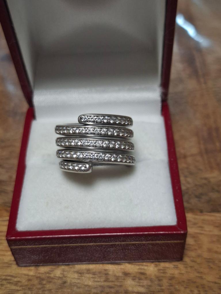 Ti sento ring maat 17.5, Ophalen of Verzenden, Zo goed als nieuw, 17 tot 18, Dame