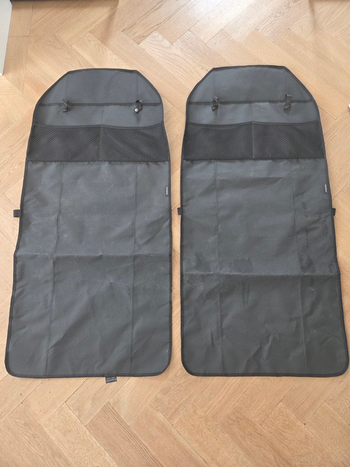 2x Originele Volvo stoelbeschermers / trappelbescherming, Ophalen of Verzenden, Gebruikt, Volvo