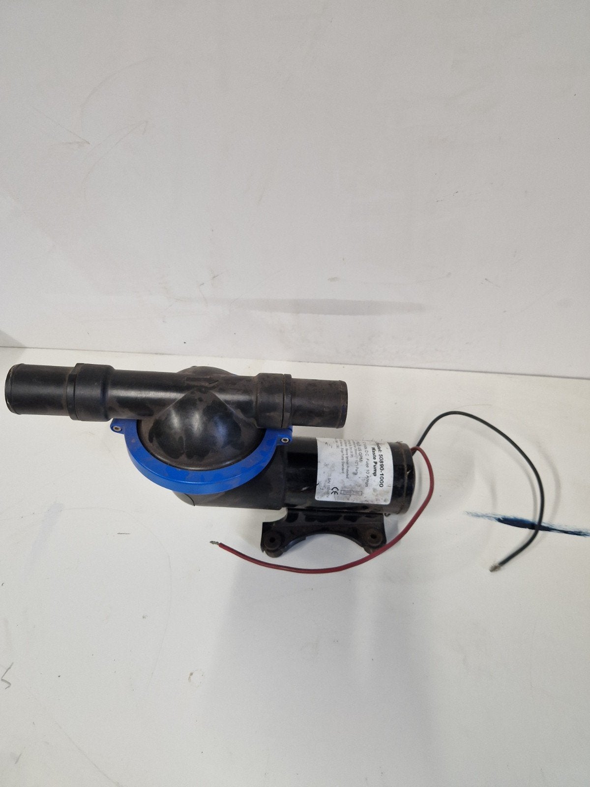 Jabsco zwart water pomp 12V - Goed werkend, Ophalen of Verzenden, Gebruikt, Kombuis en Sanitair