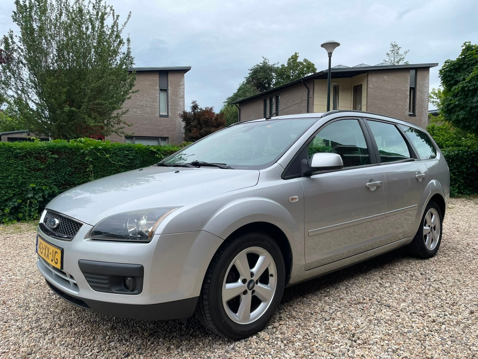Ford Focus 1.8 92KW Wagon 2007 Grijs, 4 cilinders, Metallic lak, Handgeschakeld, 675 kg