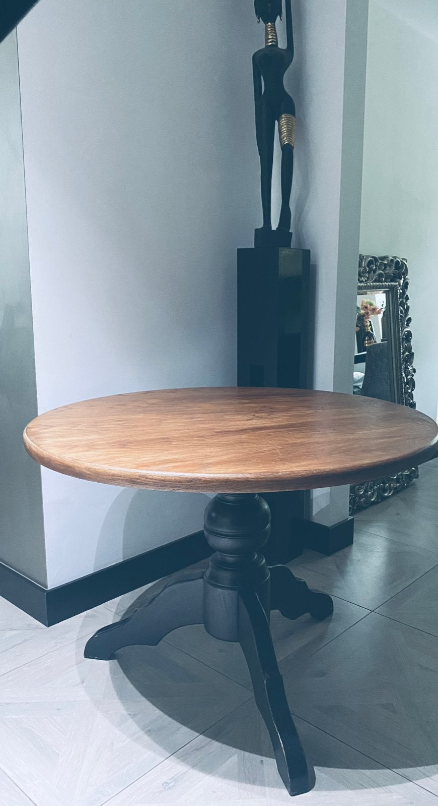 Kloostertafel rond 120 cm, Huis en Inrichting, Ophalen, 100 tot 150 cm, Rond, Zo goed als nieuw