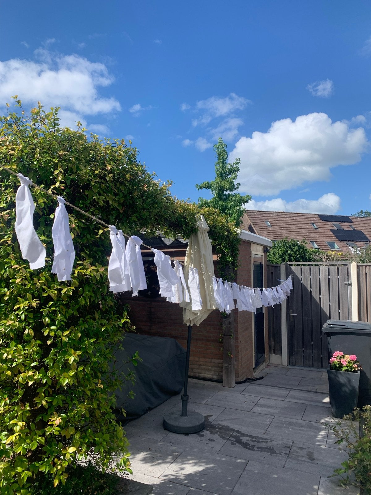 Witte stoffen slinger - 22 meter - Te huur, Hobby en Vrije tijd, Ophalen, Gebruikt, Versiering, Verjaardag