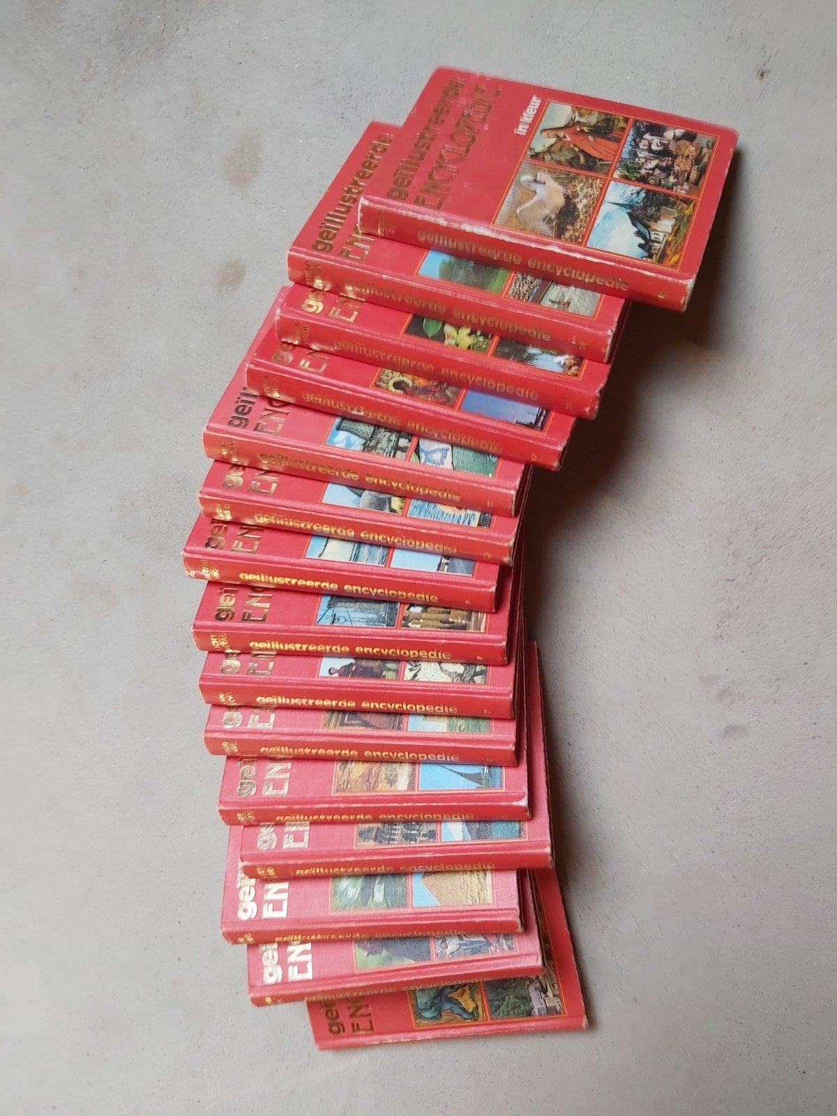 JEUGDENCYCLOPEDIE, Boeken, Ophalen, Zo goed als nieuw, Algemeen, Complete serie