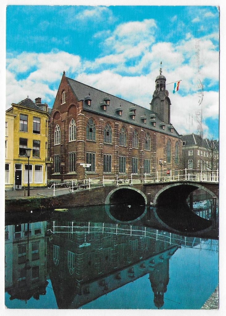 Leiden - Rapenburg - Gelopen Ansichtkaart (B4485), Ophalen of Verzenden, 1980 tot heden, Gelopen, Zuid-Holland