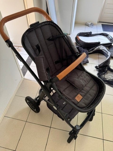Kinderwagen, Zo goed als nieuw, Verstelbare duwstang, Ophalen, Kinderwagen