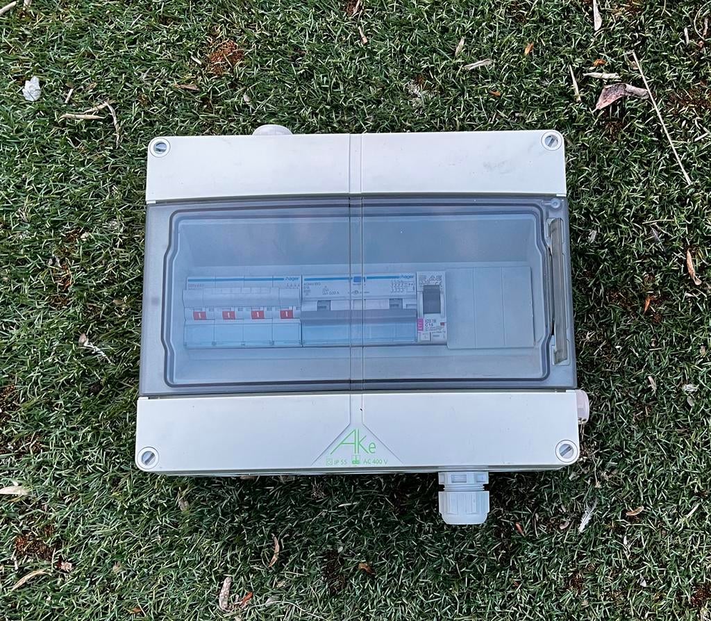 Hager 3-fase groepenkast 4 groepen aardlek | IP65 buitenkast, Verzenden, Zo goed als nieuw, Overige typen