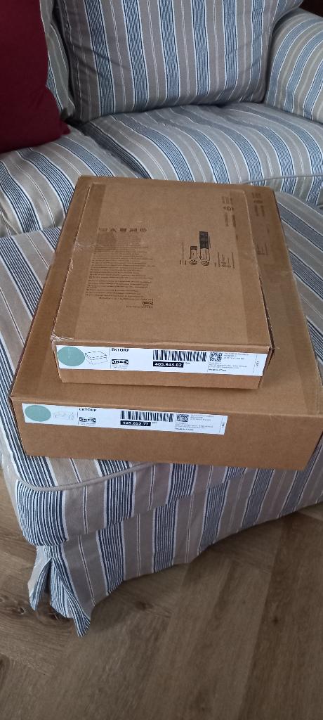 Ikea bank met poef en 2 hoezen (gestreept en groen), Ophalen, 125 cm of meer, Nieuw, Stof