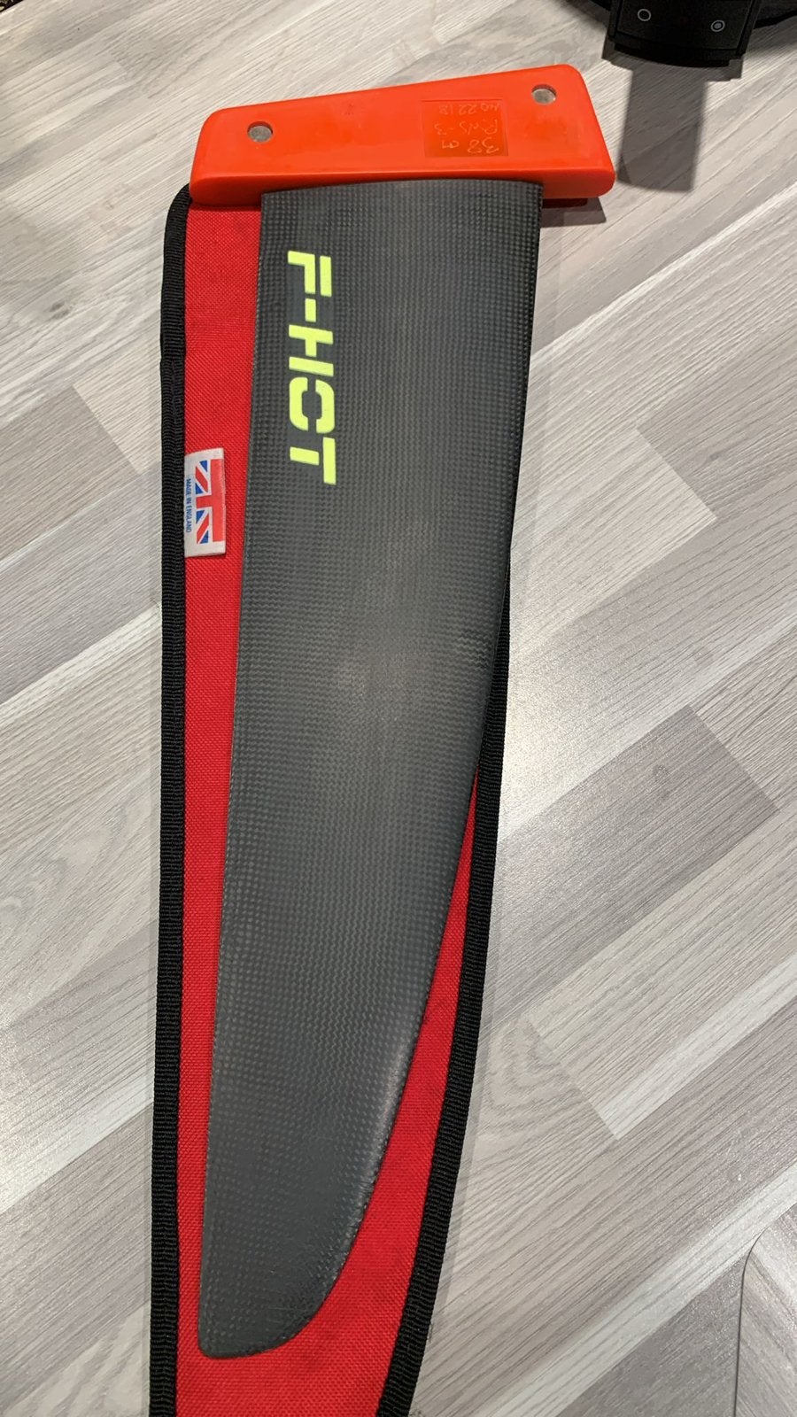 F-hot RWS 3 tuttle 38cm, Watersport en Boten, Windsurfen, Ophalen of Verzenden, Zo goed als nieuw, Overige typen