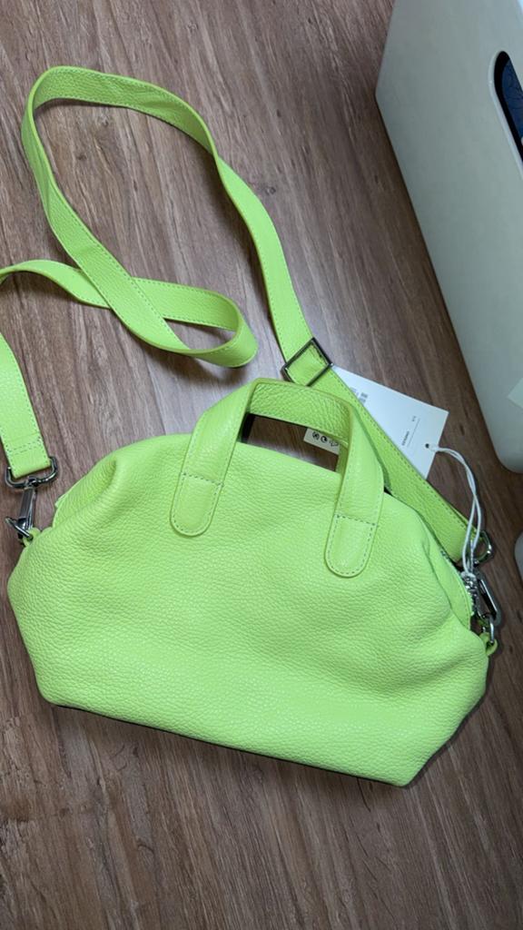 COS Leren Tas Lime Groen - Afneembare Schouderband, Sieraden, Tassen en Uiterlijk, Tassen | Damestassen, Ophalen of Verzenden
