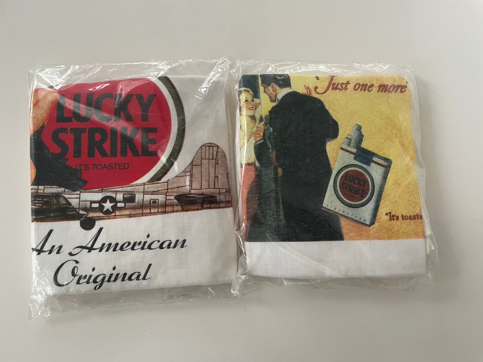 Lucky Strike2x retro t-shirts, pin-ups, NIEUW, Ophalen of Verzenden, Nieuw, Overige typen