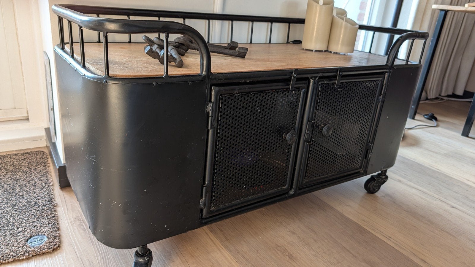 Industrieel TV-meubel zwart metaal Loods5 90x40x48cm, Ophalen