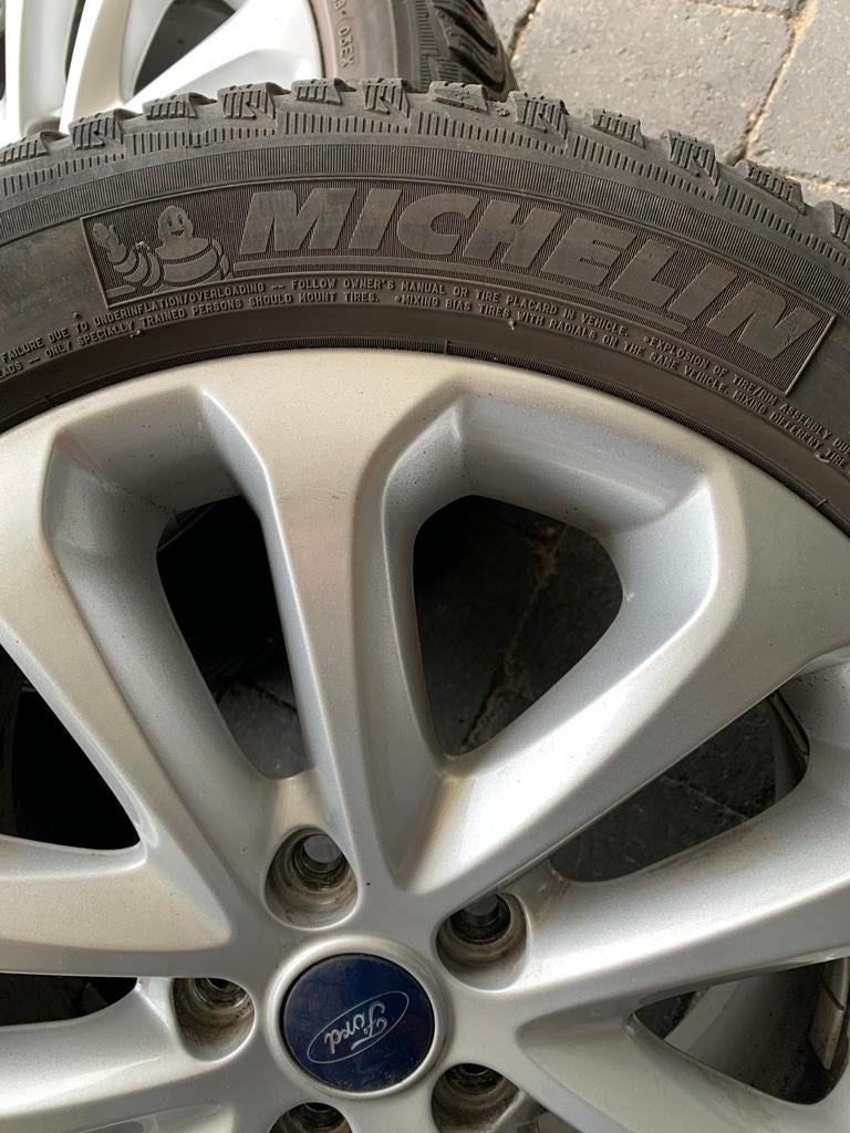 Aluminium velgen 5x108 met Michelin winterbanden, Auto-onderdelen, Banden en Velgen, Ophalen, Banden en Velgen, 17 inch, Winterbanden