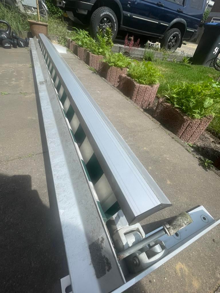 Handmatige knikarm zonnescherm 250cm, Ophalen, Gebruikt, Minder dan 250 cm, 150 tot 300 cm