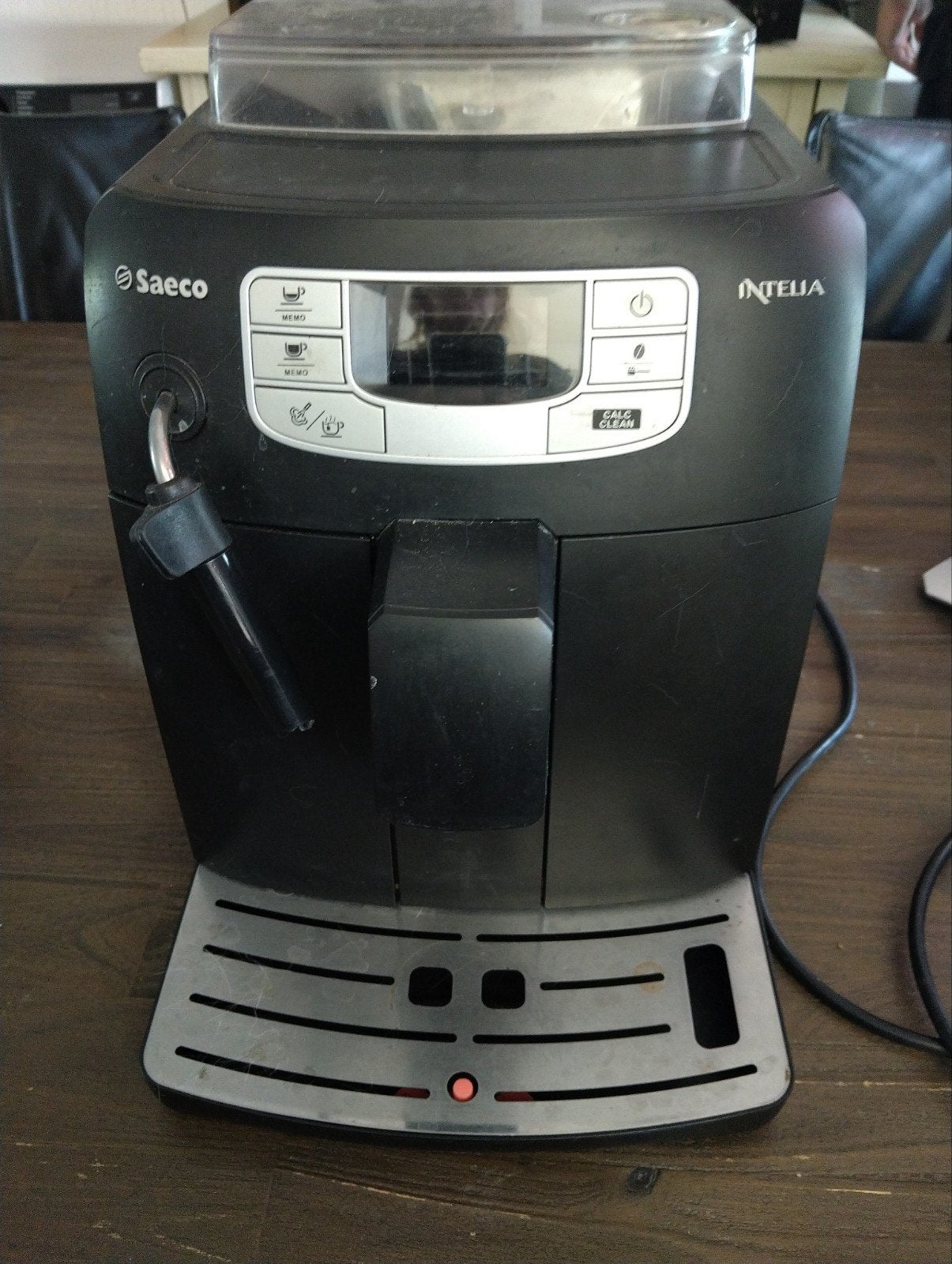 Saeco Intelia volautomatische espressomachine, Witgoed en Apparatuur, Koffiezetapparaten, Ophalen, Gebruikt, Espresso apparaat