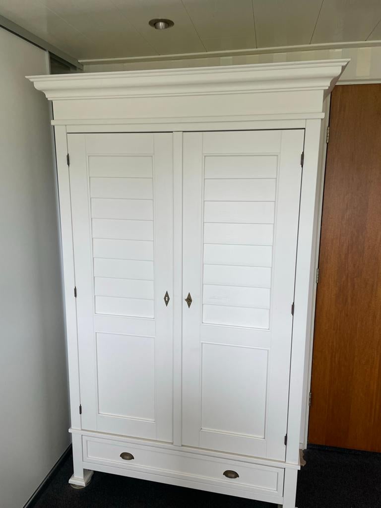 Kidsmill Chateau Babykamer: Kast, Commode en Bedje, Kinderen en Baby's, Kinderkamer | Complete kinderkamers, Ophalen, Gebruikt