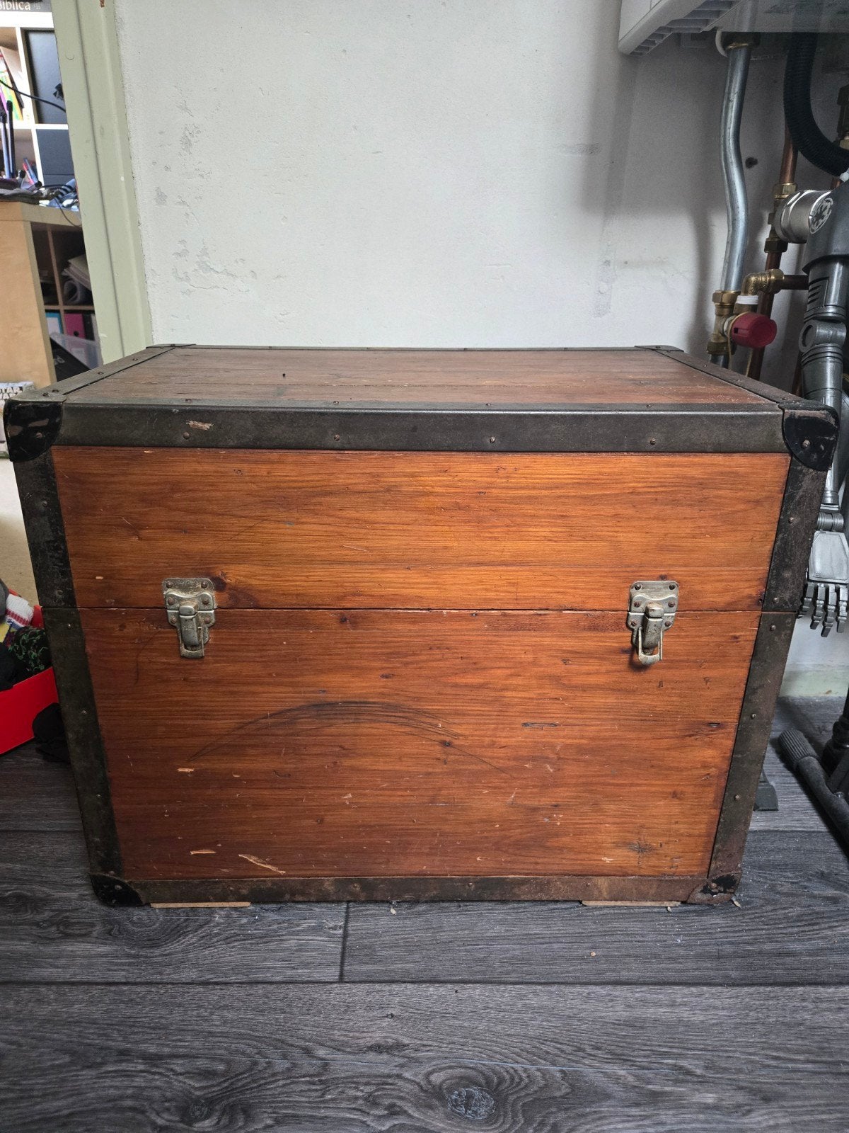 Oude zware houten kist, Huis en Inrichting, Ophalen, 50 – 75, Gebruikt, Minder dan 50 cm