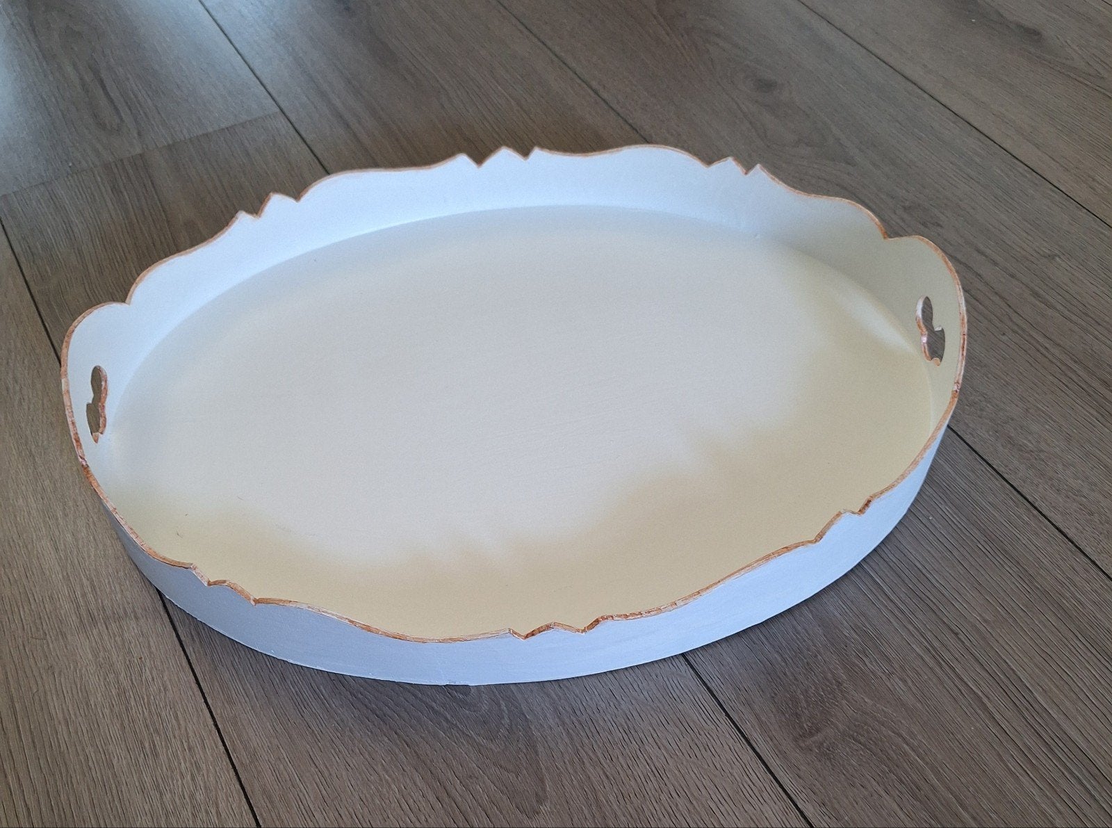 Handgemaakt houten dienblad wit 42x33 cm landelijke stijl, Huis en Inrichting, Ophalen of Verzenden, Nieuw, Ovaal, Hout