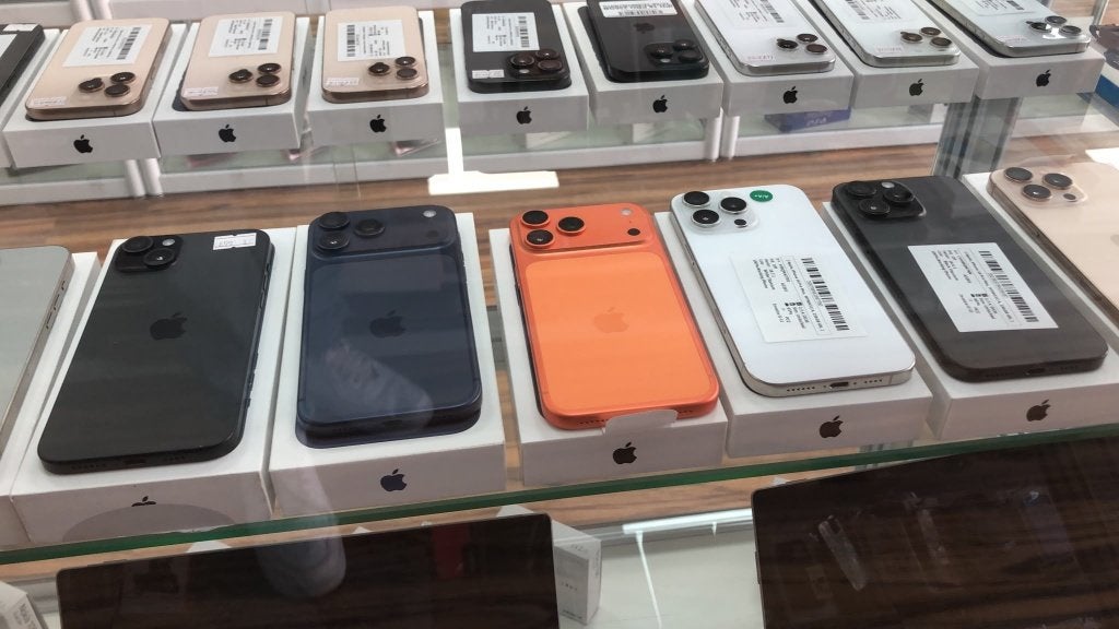 Optie1 Leverancier iphones/ Samsung / ipad/ tablet / Laptop, Ophalen, Zo goed als nieuw