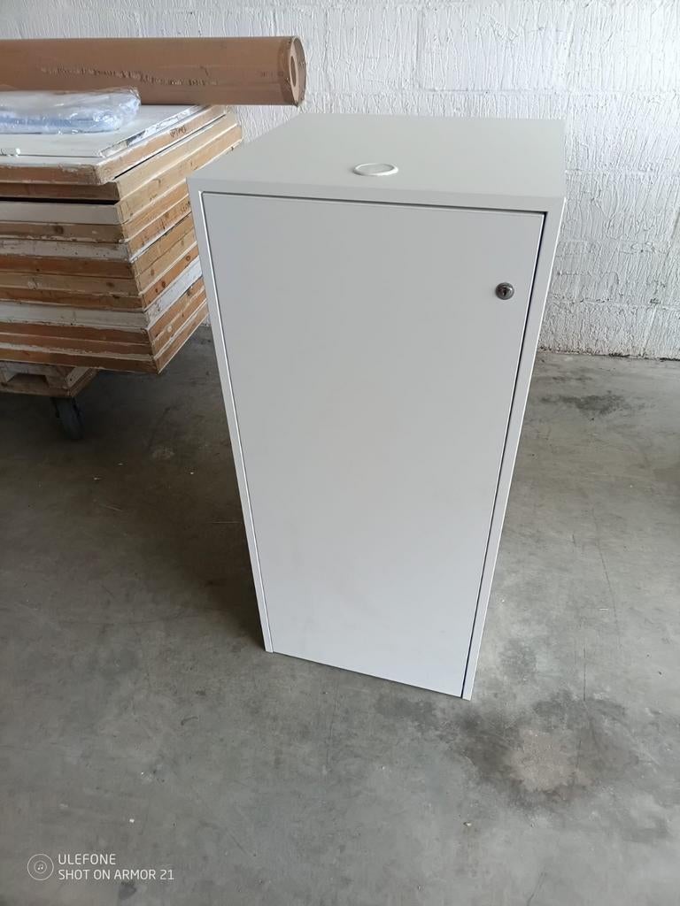 Afsluitbaar Kastjes 2 stuks 110x50x50 cm voor Laptop/Demo, Ophalen of Verzenden