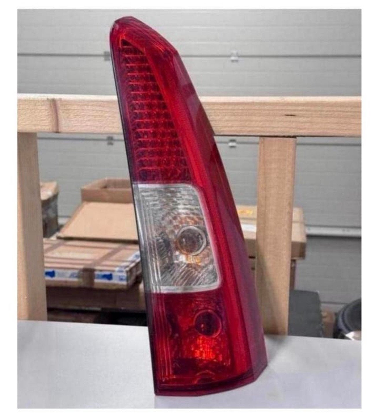 Achterlicht Volvo V70 V-70 rechts rechter achter licht lamp, Auto diversen, Auto-accessoires, Ophalen of Verzenden, Zo goed als nieuw