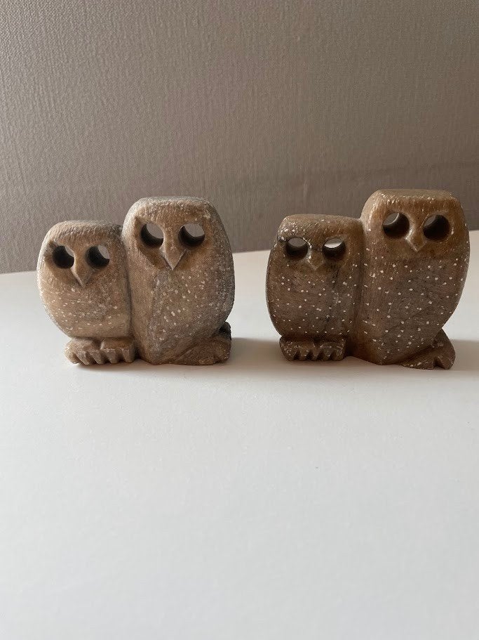 Beeldjes: 2 paar stenen uiltjes., Ophalen of Verzenden, Gebruikt, Vogel, Beeldje of Figuurtje