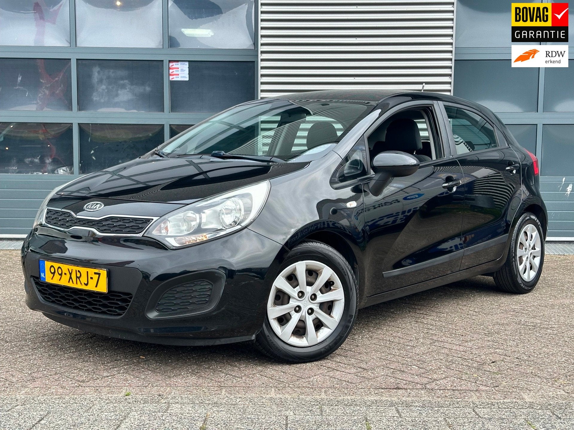 Kia Rio 1.2 CVVT Comfort Pack | Airco | Electr. ramen | NAP, Euro 5, Zwart, 4 cilinders, Origineel Nederlands