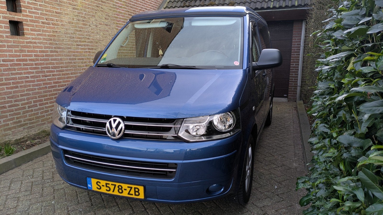 Volkswagen T5 Multivan
7p 2.0 TDI Startline Reimo Campervan, Auto's, Voorwielaandrijving, Euro 5, Stof, 4 cilinders