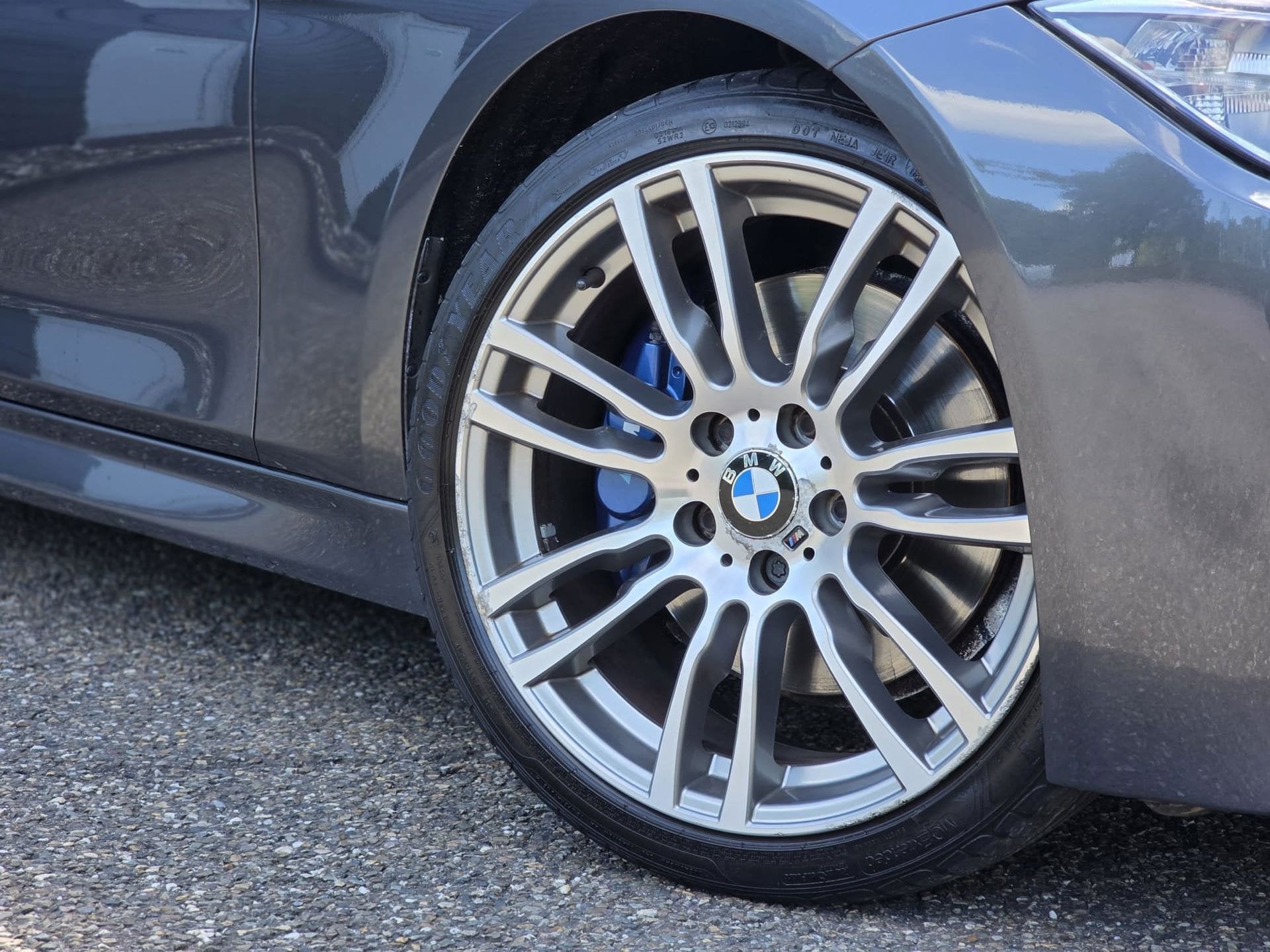 BMW 3-serie Touring 320d High Executive|M-SPORT|PANO|LEDER, Auto's, BMW, Achterwielaandrijving, Zwart, 4 cilinders, Leder