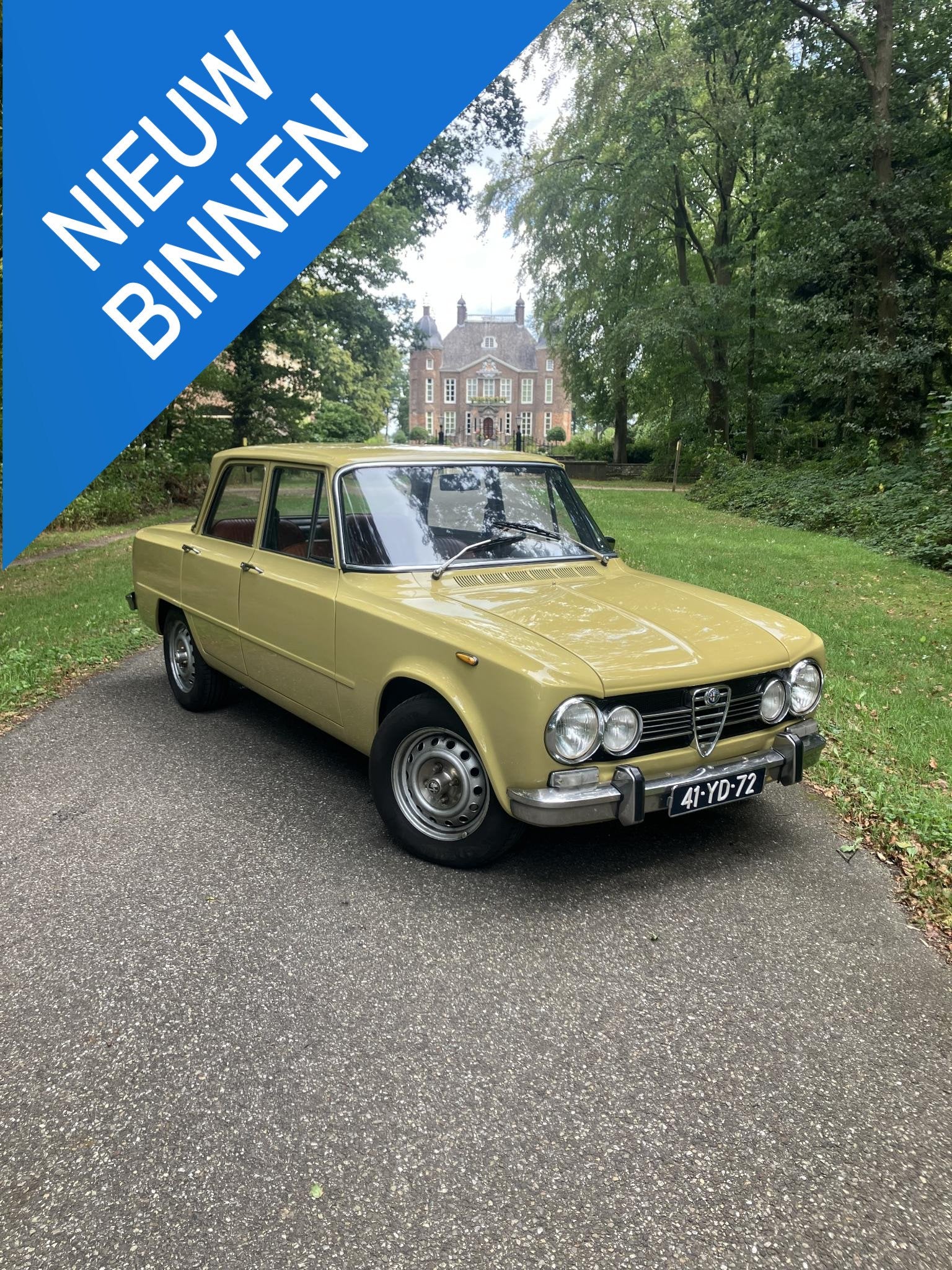 Alfa romeo Giulia 1300 super 1300 Super, Auto's, Oldtimers, Voorwielaandrijving, Stof, Geel, Bedrijf