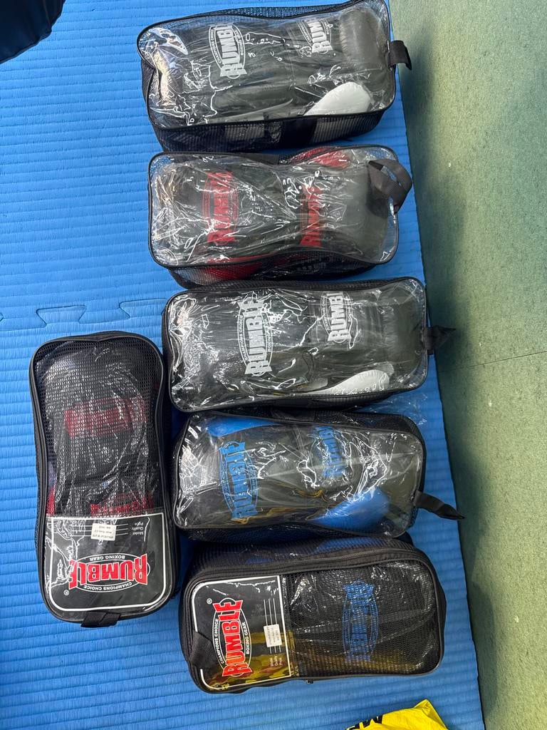 Bokshandschoenen - Rumble en Adidas, Ophalen of Verzenden, Nieuw, Bokshandschoenen