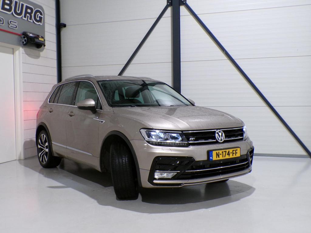 Volkswagen Tiguan 2.0 TSI DSG 220PK 4Motion Highline R-Line, Auto's, Volkswagen, Gebruikt, Euro 6, 4 cilinders, Bedrijf