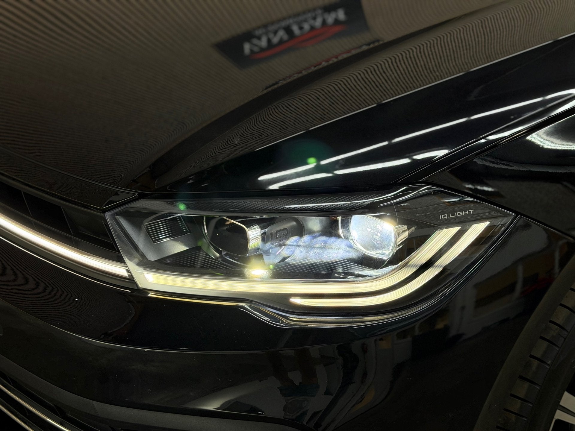 Volkswagen Polo 1.0 TSI R-Line 2023 DSG IQ-LIGHTS VIRTUAL AC, Stof, Gebruikt, 95 pk, Zwart