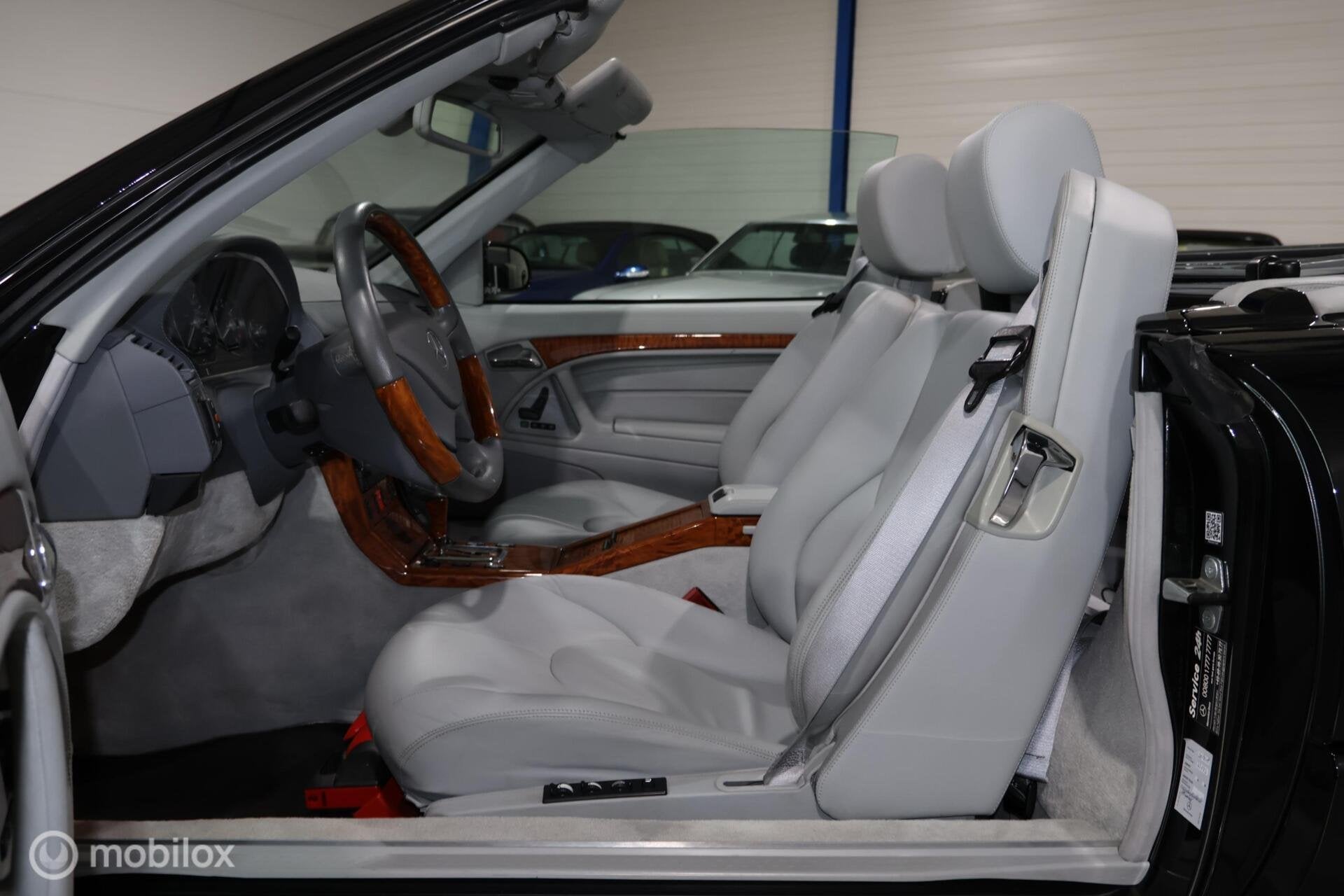 2001 Mercedes SL320 | Final Edition | 1 van 674 | 46 DKM, foto 7