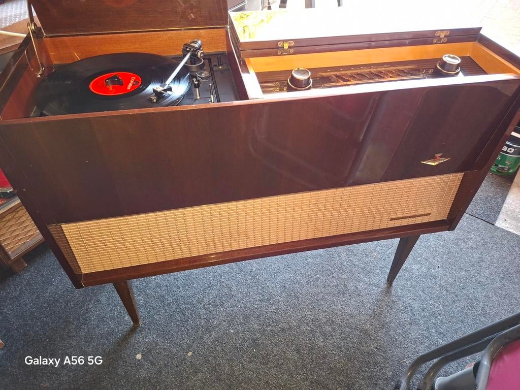 Prachtig radiomeubel van nordmende, Ophalen of Verzenden