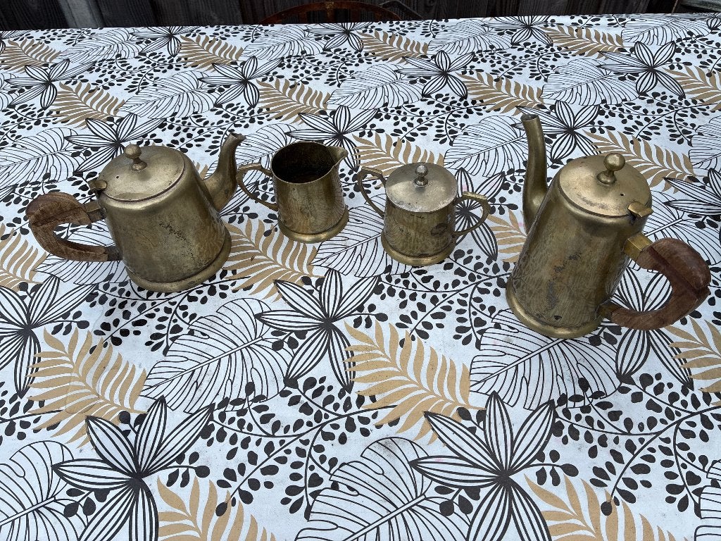 Verzilverde thee en koffiekan, Ophalen of Verzenden