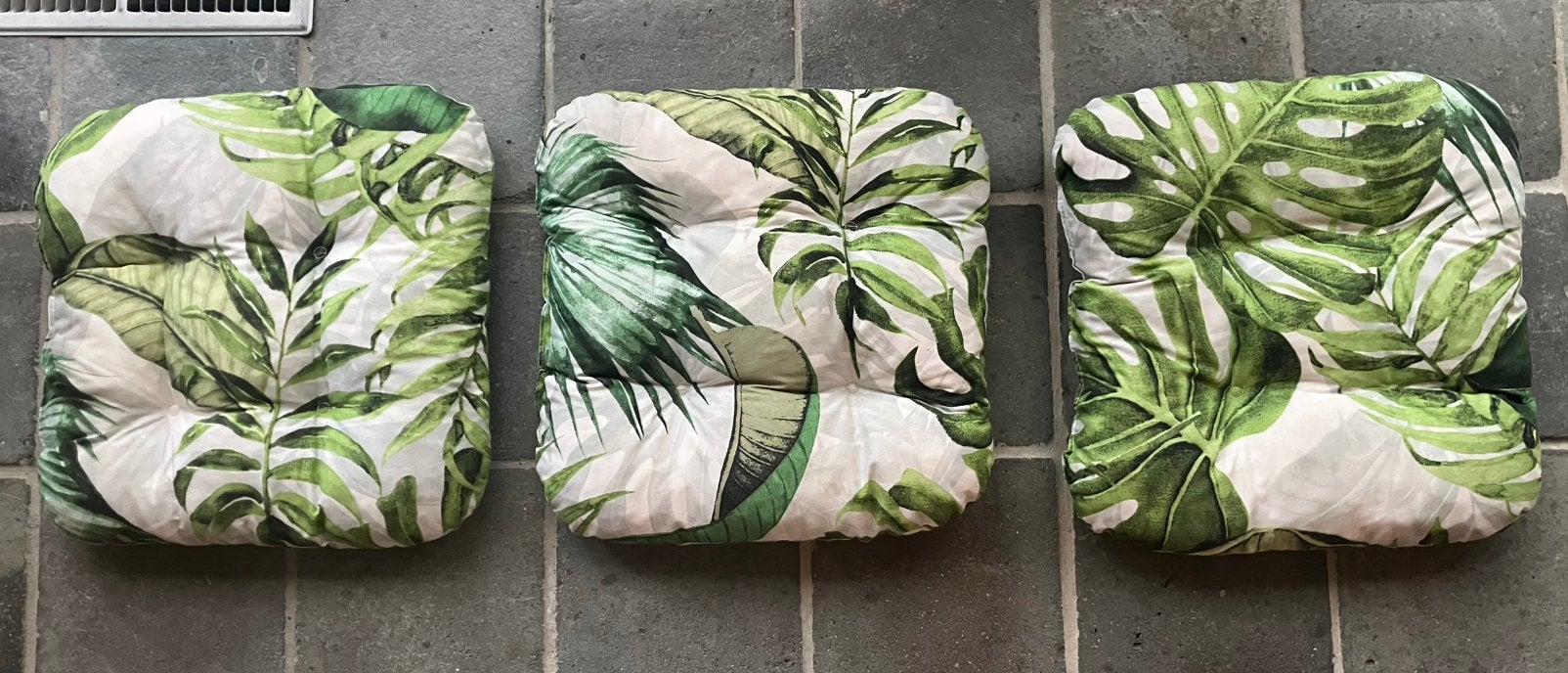 3 st kussen met bladeren/groen blad motief 40x40cm, Ophalen of Verzenden, Zo goed als nieuw, Groen, Vierkant