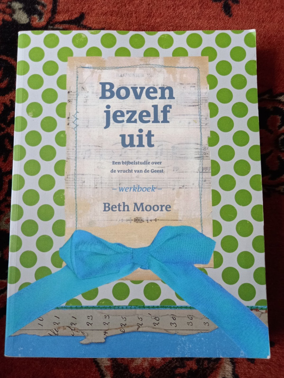 Beth Moore - Werkboek, Boeken, Beth Moore, Christendom | Protestants, Ophalen of Verzenden, Zo goed als nieuw