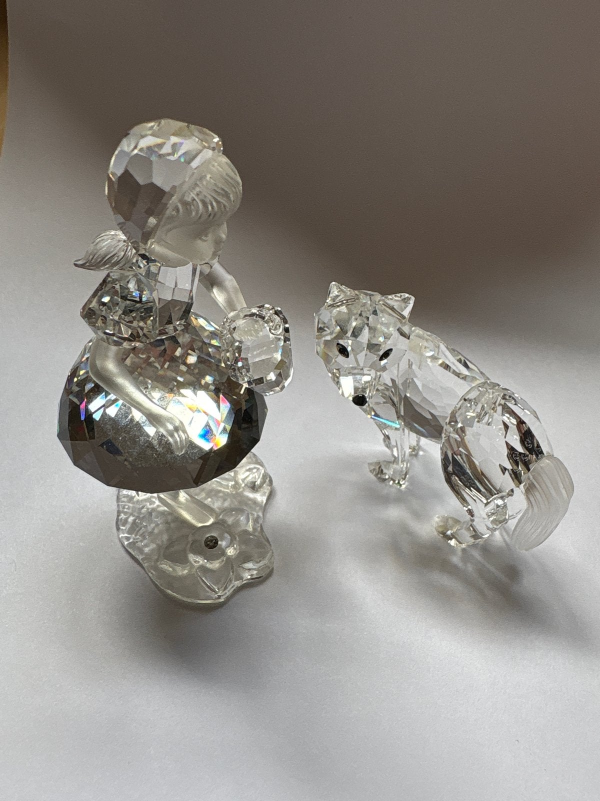Swarovski Roodkapje en de wolf - Compleet en onbeschadigd, Ophalen of Verzenden, Zo goed als nieuw, Figuurtje